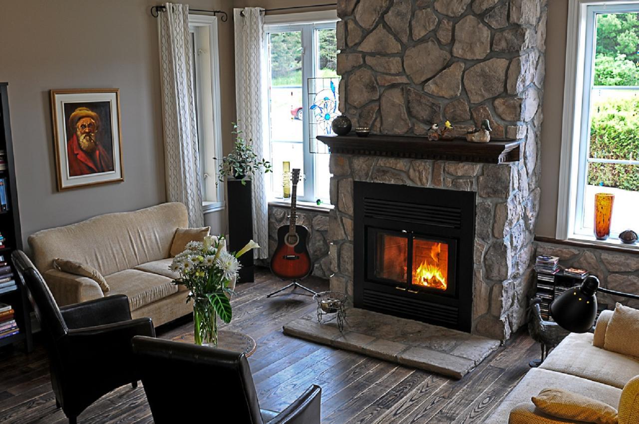 Auberge Le Voyageur Mont-Tremblant Exterior foto